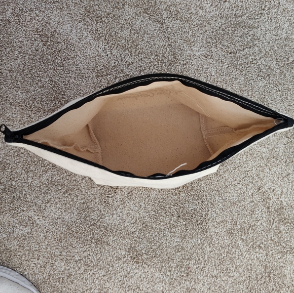 Make-up Bag/Pouch with Saying - Picture 3 of 3